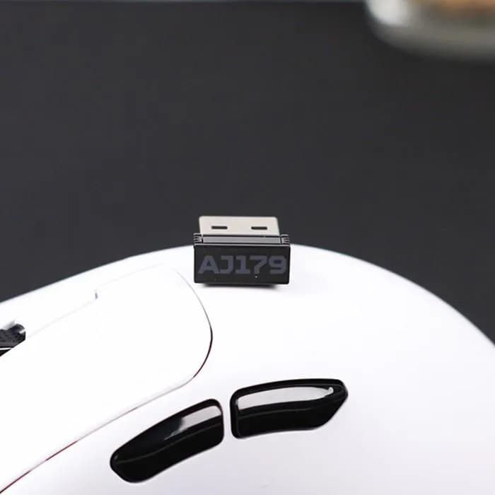 MOUSE AJAZZ AJ179 GAMING MOUSE DUAL MODE PAW 3395 - WHITE